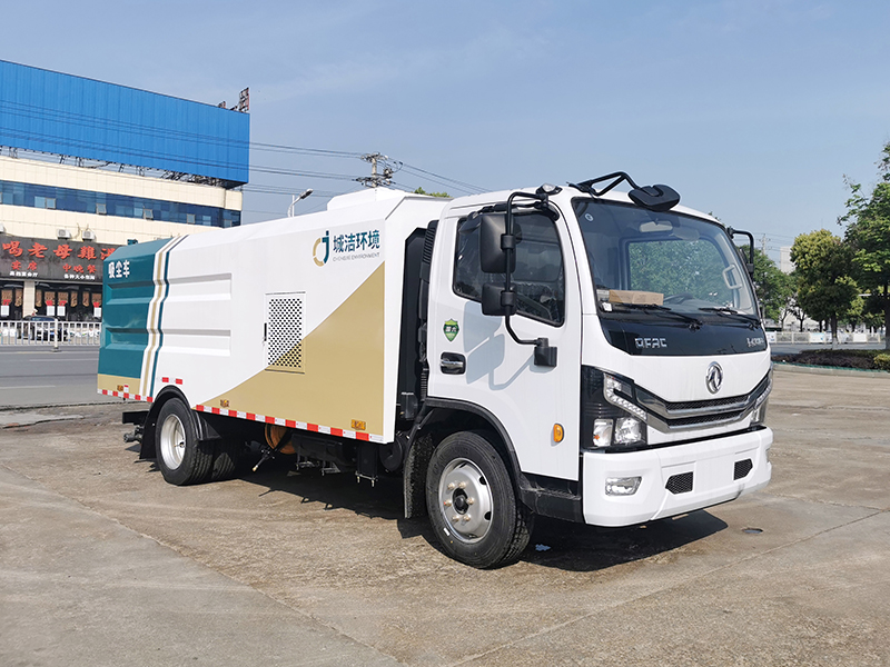 ZLC5120TXCE6-3800吸塵車